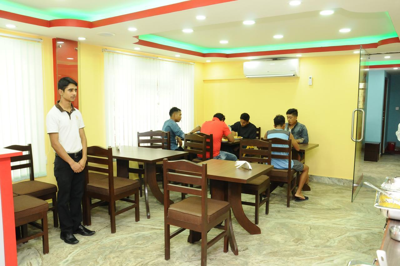Rameshworam Hotel Катманду Экстерьер фото