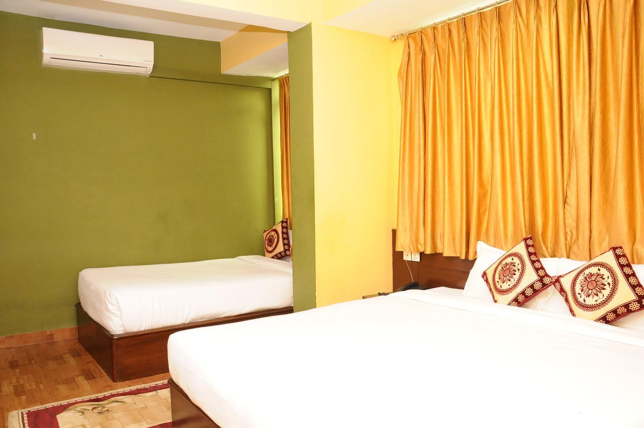 Rameshworam Hotel Катманду Экстерьер фото